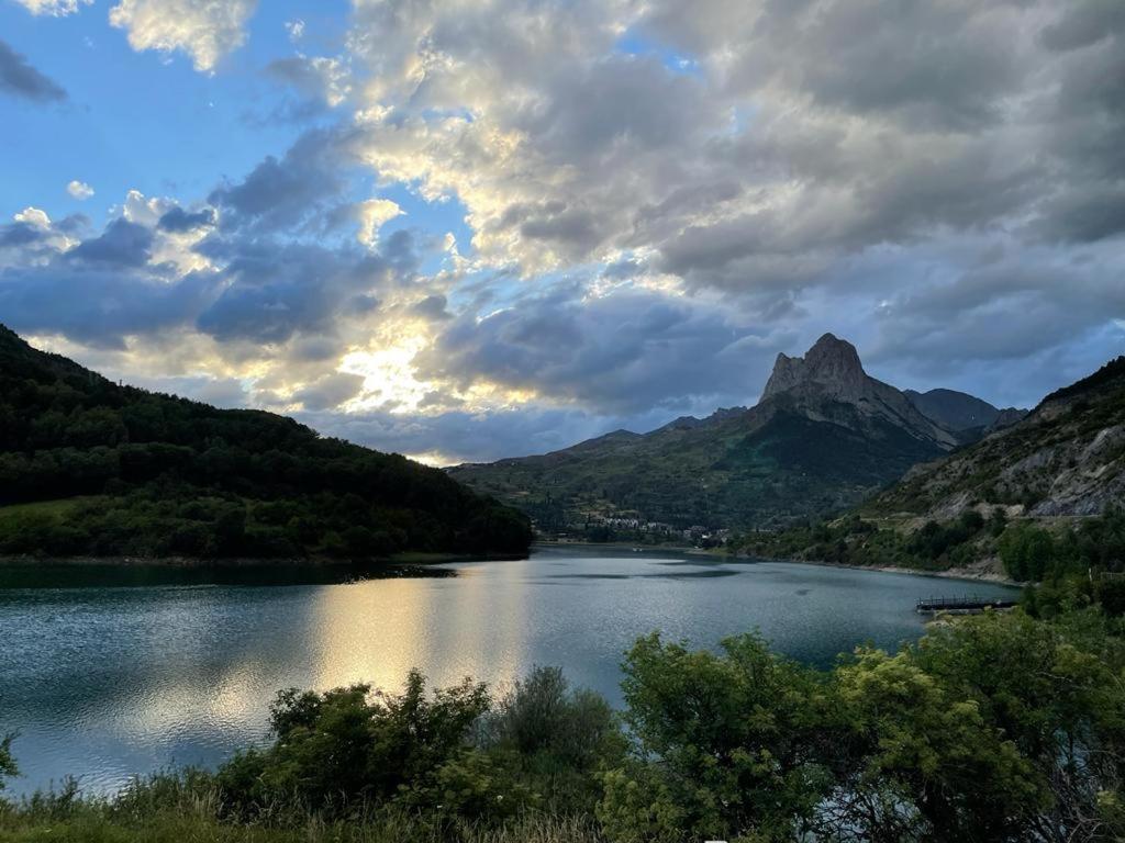 Hotel La Casuena Lanuza Εξωτερικό φωτογραφία